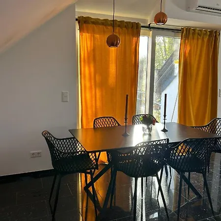 Apartamento Modern Penthouse Apt2 Near Frankfurt *