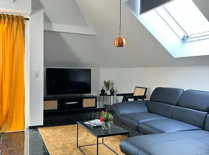 Modern Penthouse Apt2 Near Frankfurt Apartman Bad Homburg vor der Höhe